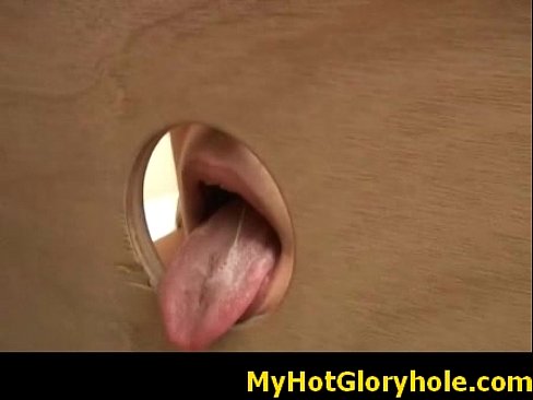Big cock amazing sucking through a gloryhole - Blowjob Porn 32