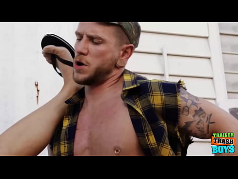 TRAILERTRASHBOYS Trailer Gays Raw Breed