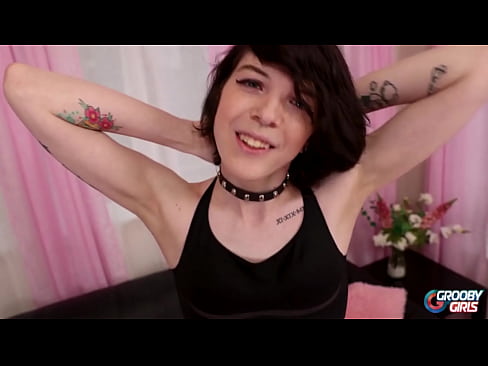 GROOBYGIRLS: Gorgeous young tranny with pierced nipples and tattoos masturbates with sex toy and plays with her feet.