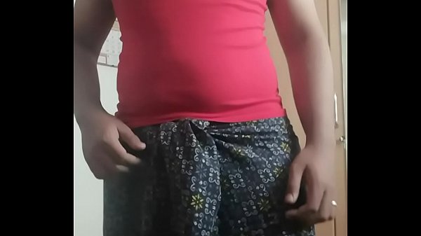 Tamil boy lungi masturbation