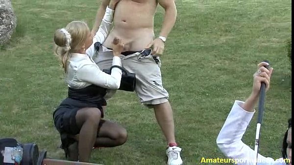 Mit dem Golfer gepisst – Amateurs Porn amateurspornvideos.com