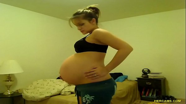 Pregnnt Tori Taylor Blue Shorts