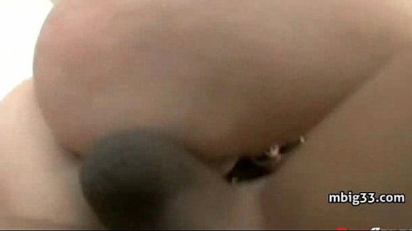 Girl loves to fuck big black Dicks