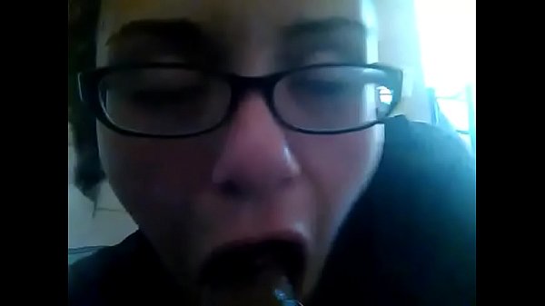 nicole sucking cock