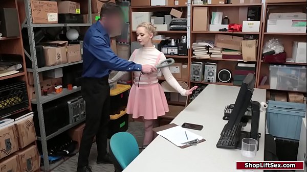 Sexy babe gets fucked for stealing the security officers wallet