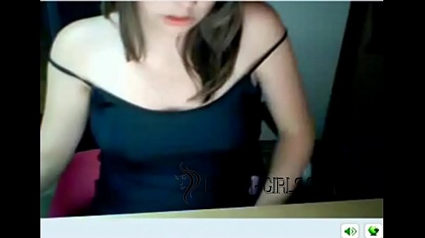 French Young Masturbates On Cam
