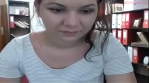 webcam flashing 18 year old office my office girl