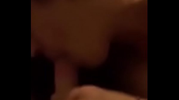 hoe sucking dick