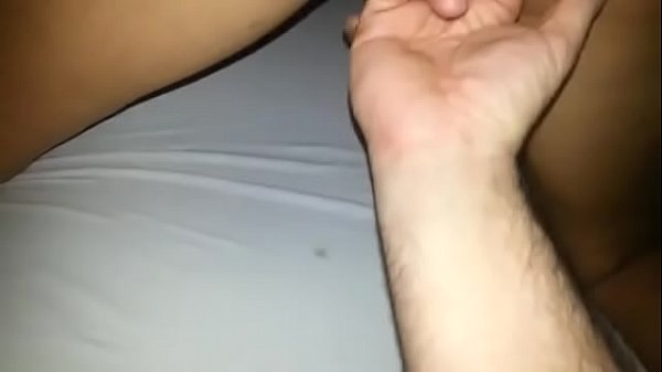 RICO CULO AMATEUR METIENDO DEDO