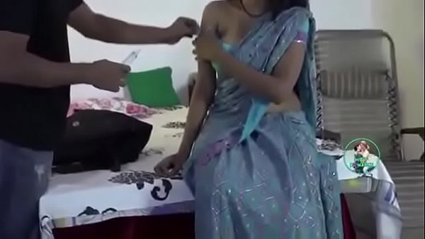 Hot Indian Bhabhi romance With Doctor at Home