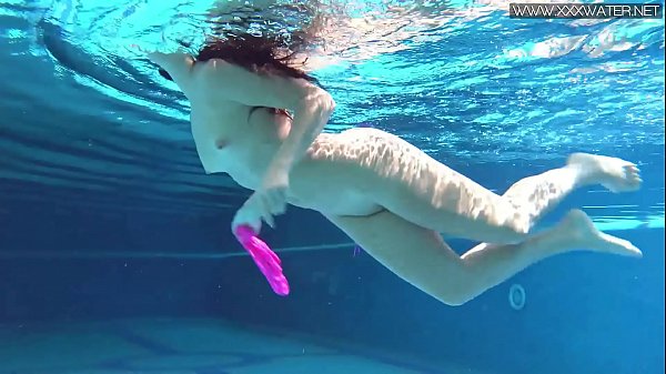 Sexy skinny teen Jessica stripping underwater
