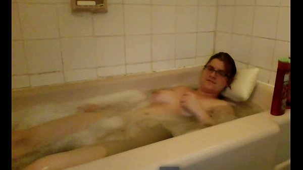 Sexy girl take bath