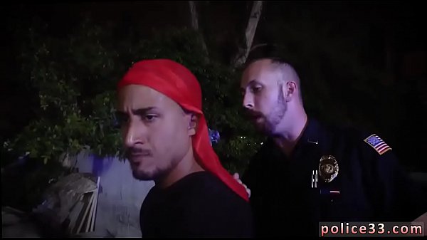 Sexy gay men cop The homie takes the easy way