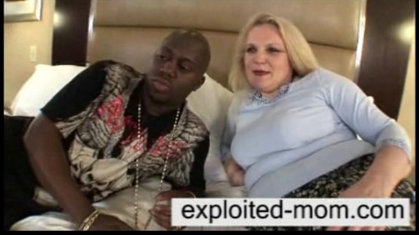 Grandma does her 1st big black cock in Interracial Video