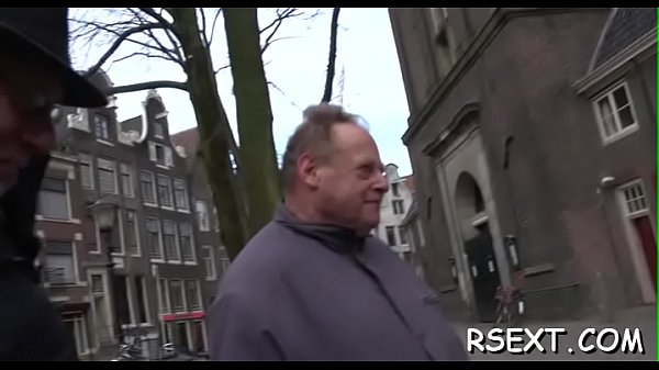 Guy gives tour of amsterdam