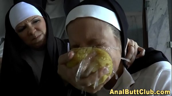 Bdsm les nun roundass