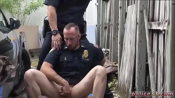 Gay twink fucked by cop with handcuffs Serial Tagger gets caught in