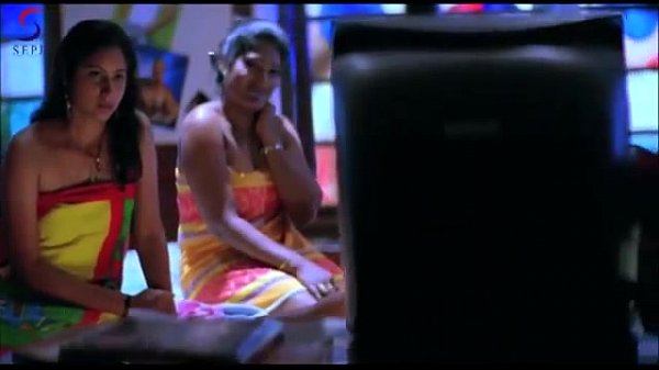 Naughty Girls Watching MMS - Drama Scene - Zehreeli Nagin [2012] - Hindi Dubbed