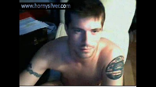 Cute Tattooed Guy Cums on Cam