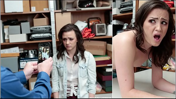 Shoplyfter - Alex More