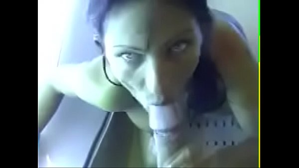 amateur-pussy with big-tits is fucked under the Tanning Bed - porngirl.eu