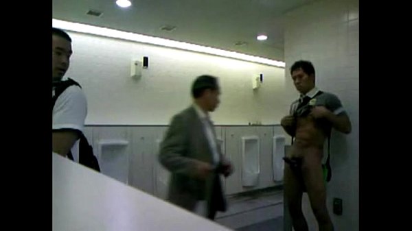 JAPANESE CUM IN TOILET