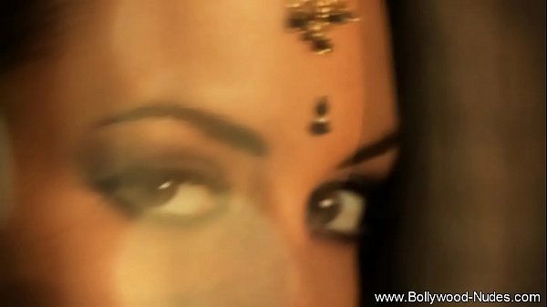 Beautiful Erotic MILF Indian