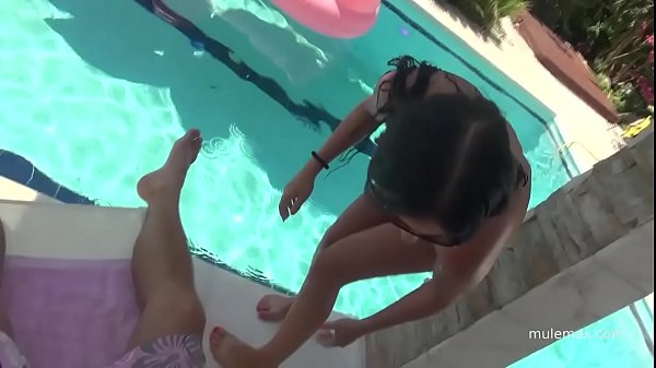 Amateur taboo sex where young siblings fucking at the pool on mulemax.com