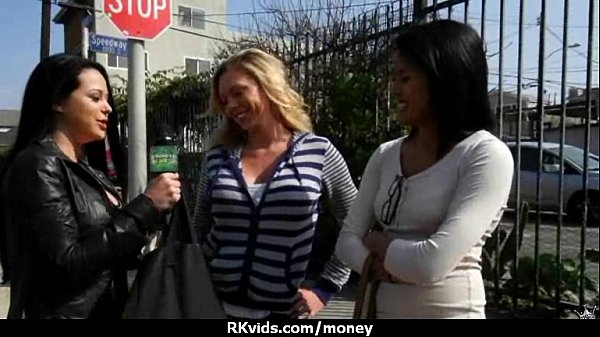Amateur girl accepts cash for sex from stranger 12