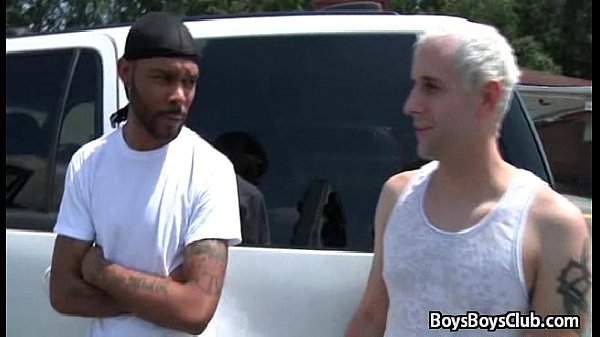 BlacksOnBoys - Black Muscular Gay Dude Gucks White Twink 08