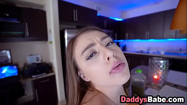 Round butt step daughter is twerking and fucking her for money