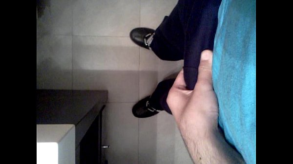 Una Paja en el baño