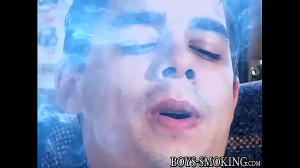 Smoking loving twinks love anal sex