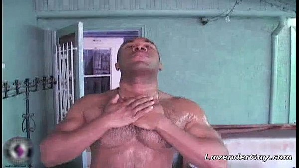 Malik and his big cock in the spa gay porno