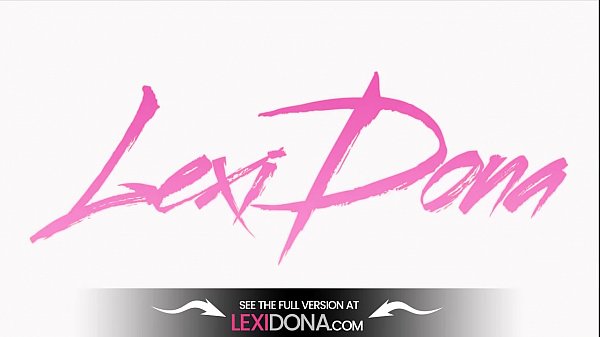 Lexidona - Outdoor masturbating and pussy gaping for hot dark haired Lexi Dona