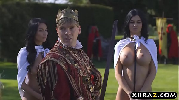 King fucks his busty woman