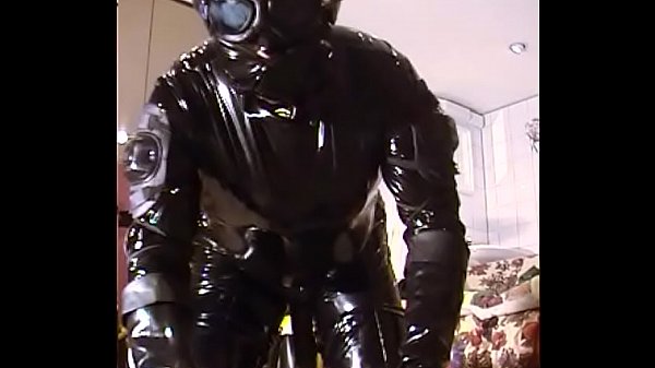 Roxina2003HornyRubberOx280103XL.WMV