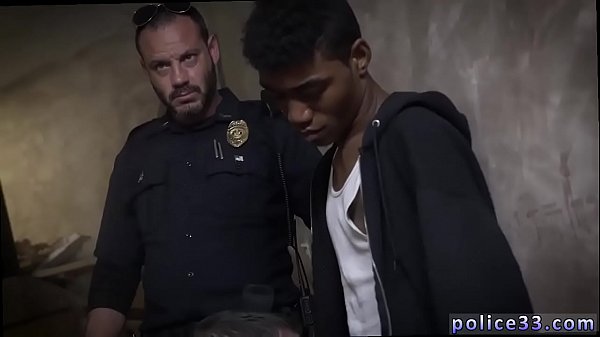 Free download boy gay sex video Suspect on the Run, Gets Deep Dick