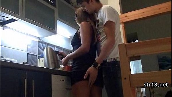 Amateur teen couple fucking on cam