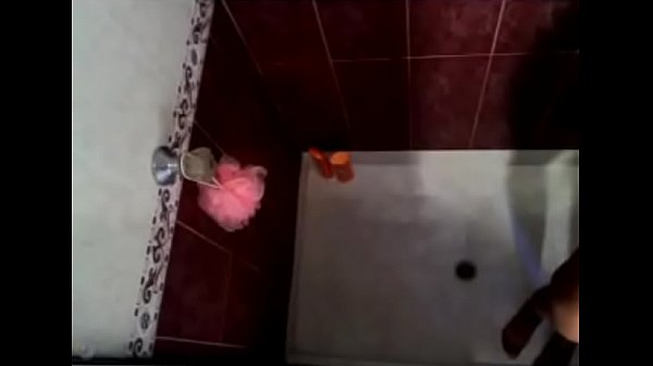 Hottest black slut lives taking shower