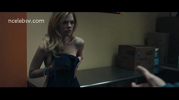 Dreama Walker - Compliance