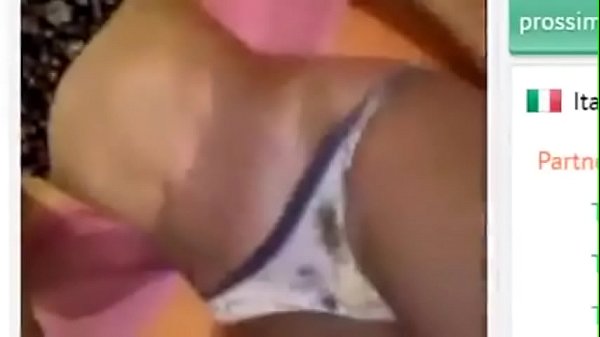 italian skinny girl on webcam spit on pussy