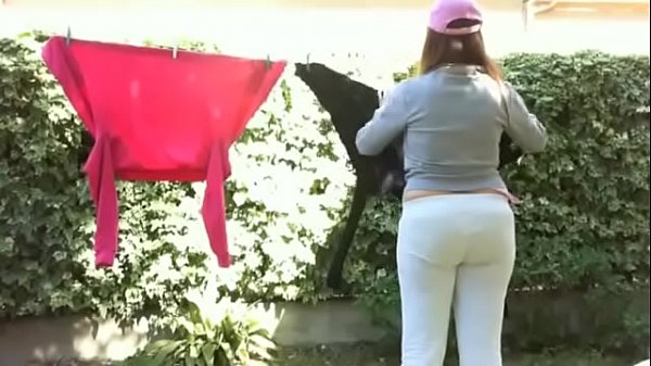 OutdoorFarting 02 12.avi