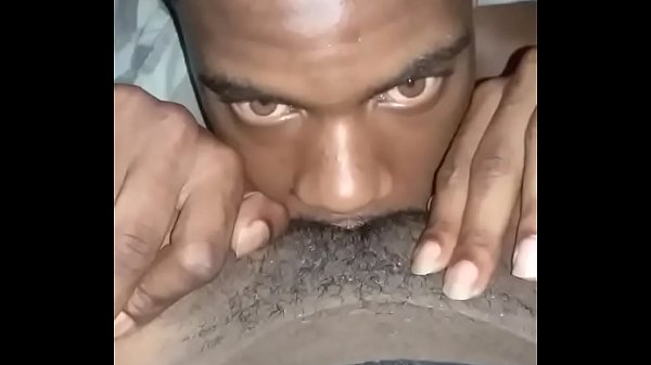 first time eating pussy