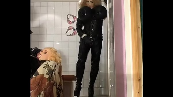 Roxina2005ToiletSlutTurboDoll190305XXL.WMV