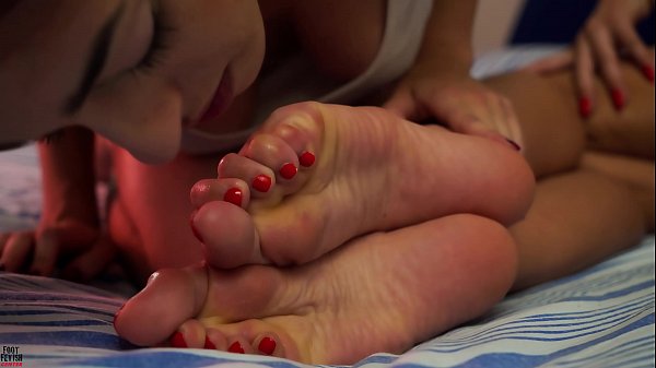 Cute Feet Eating Lick Soles Massage Fetish Girl on Girl
