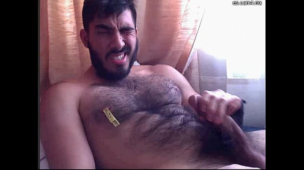 Cineabhot: Mexican muscular wolf cum on face Chacal se viene en su cara y barba