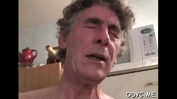 Older gentleman likes teen pussy