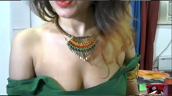 indian girl hot romantic  webcam sceen1