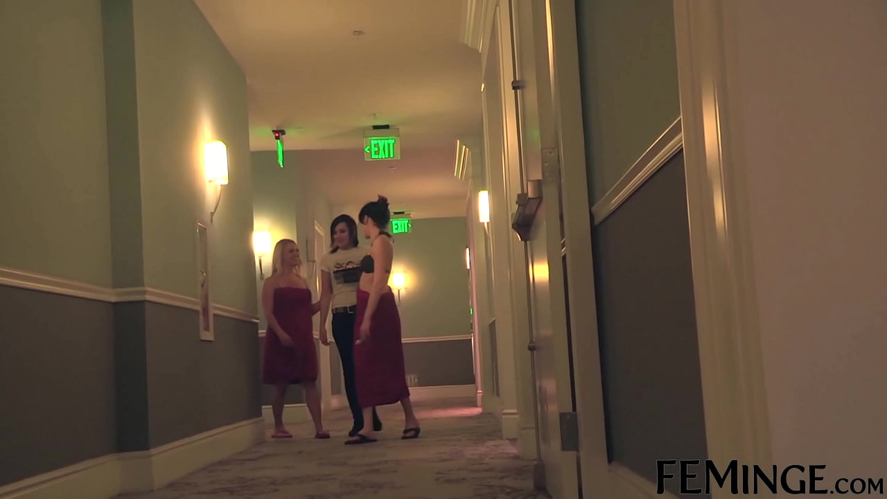 FEMINGE 4K - Astounding Lesbian Threesome From California